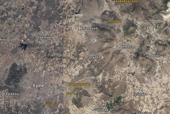 UŞAK EŞME KOLANKAYA KÖYÜNDE 4.269 M² TARLA - UŞAK EŞME fotoğraf 4